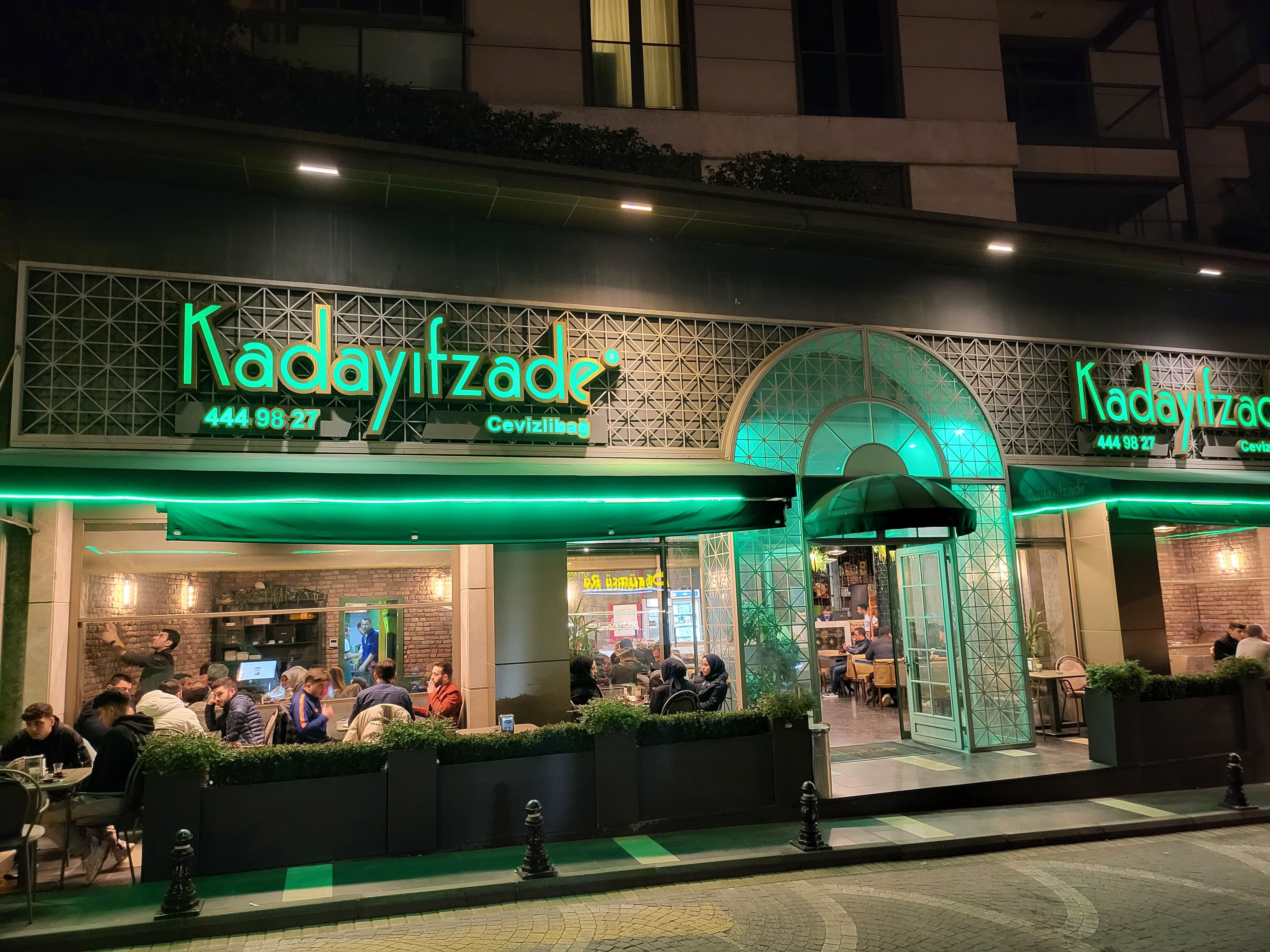 KADAYIFZADE CAFE 